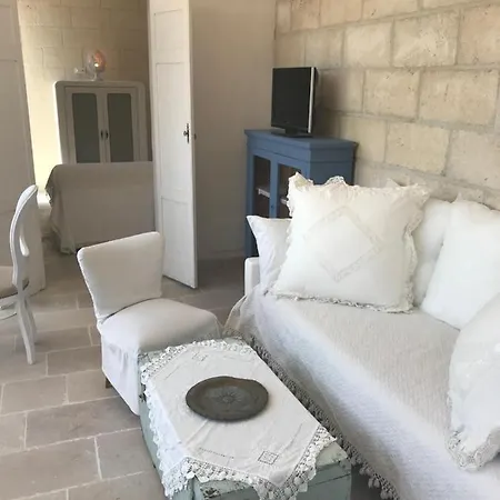 Relais Grottone Bed & Breakfast Ostuni Exterior photo