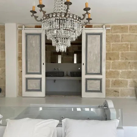 Relais Grottone Bed & Breakfast Ostuni Exterior photo