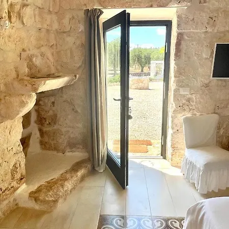 Relais Grottone Bed & Breakfast Ostuni Exterior photo