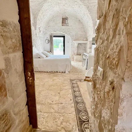 Relais Grottone Bed & Breakfast Ostuni Exterior photo