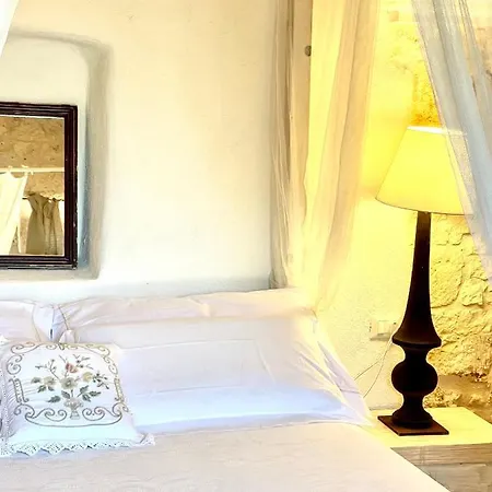 Relais Grottone Bed & Breakfast Ostuni Exterior photo
