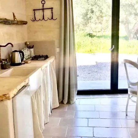 Relais Grottone Bed & Breakfast Ostuni Exterior photo